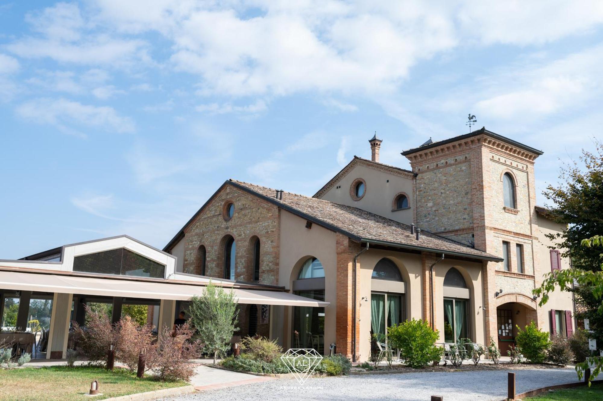 La Rondanina Villa Castelnuovo Fogliani ภายนอก รูปภาพ