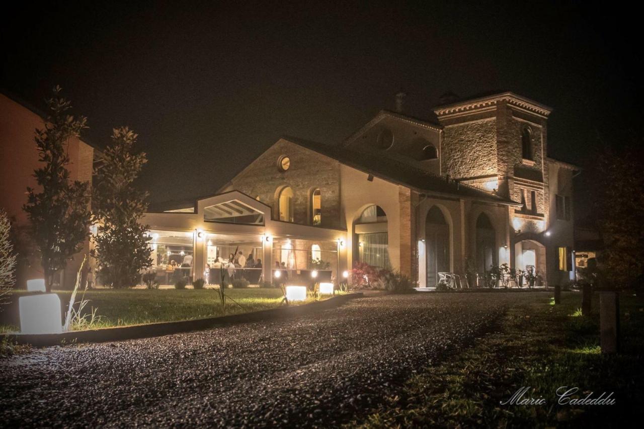 La Rondanina Villa Castelnuovo Fogliani ภายนอก รูปภาพ